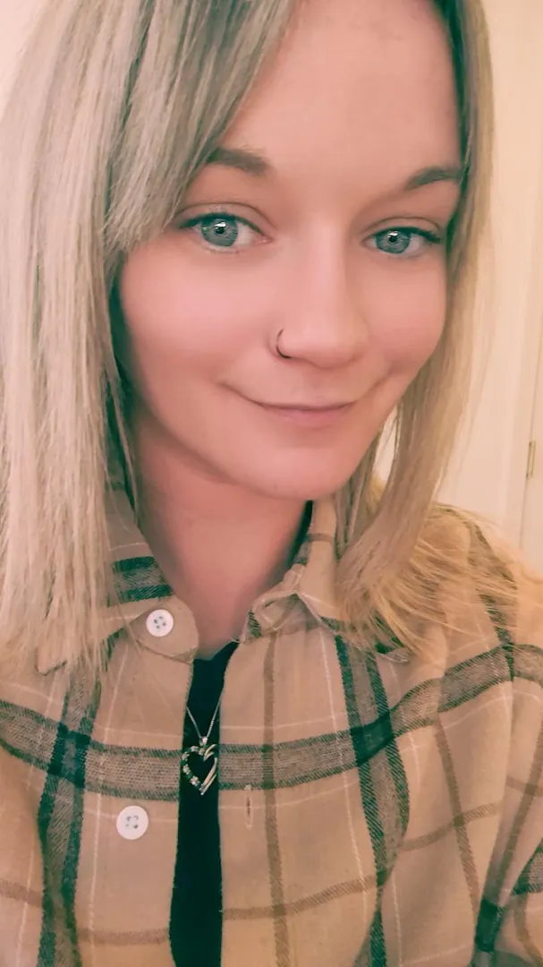 I'll be sending random nudes to Redditors. Who's in? (first 55!) posted by MissTaylorLaurenxo