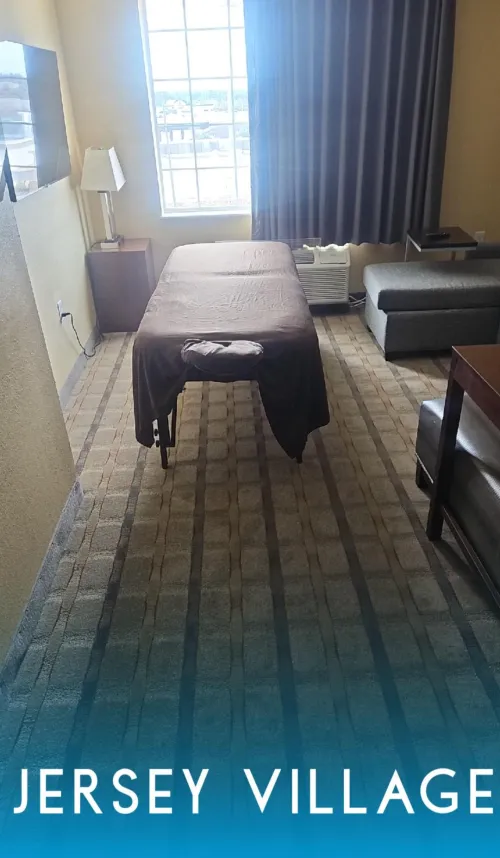 I'll be setup in Northwest Houston this Saturday by globalhands