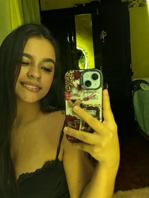 I’ll be your naughty girl anytime by pogbluttding