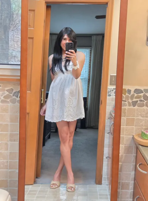 I'll even laugh at your bad jokes...will that help? Haha         by AmandaTaylor8