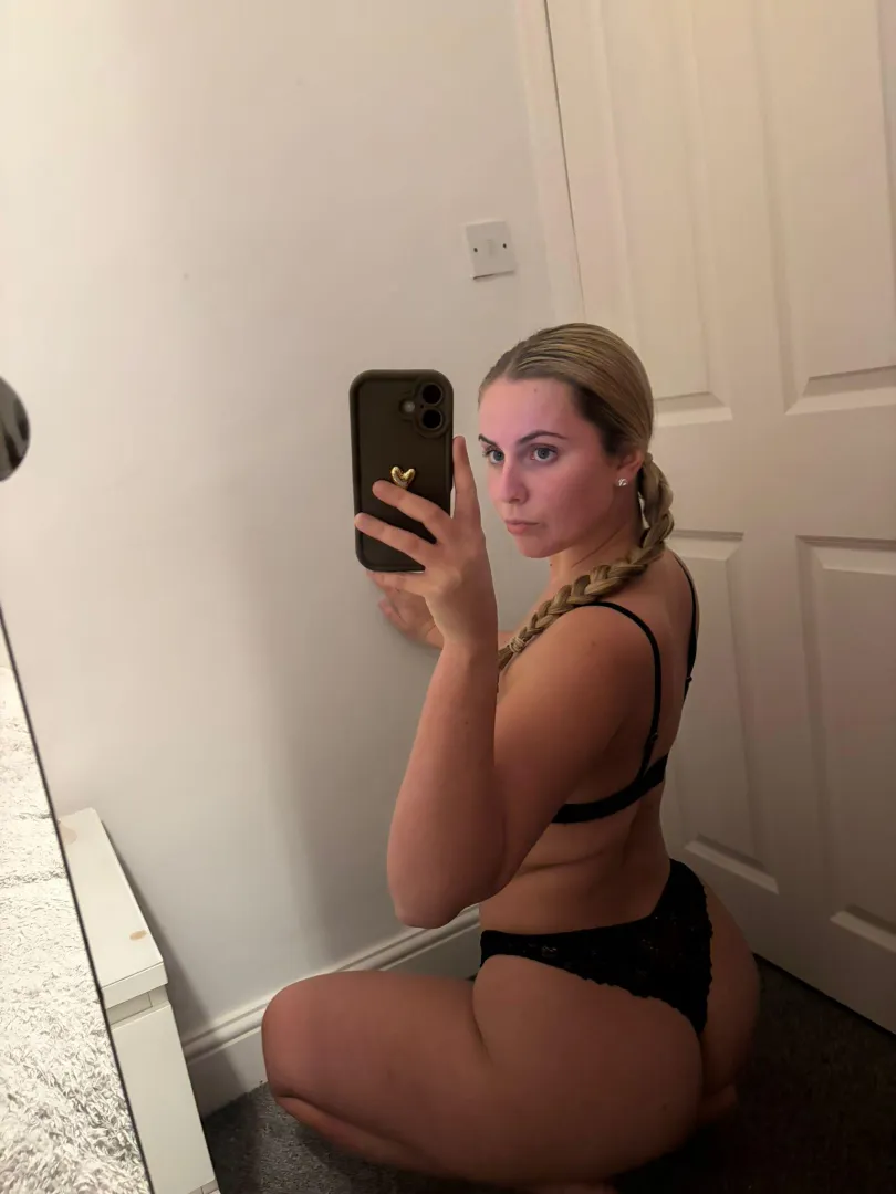 i'll give you all the attention you want if you play with them posted by Intelligent_Speeds