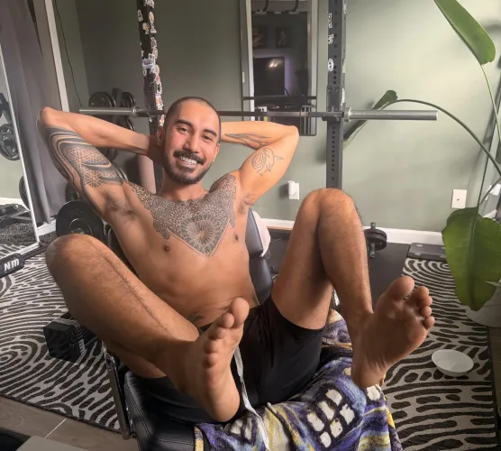 I’ll keep you warm bros by PlumbaghoXXX