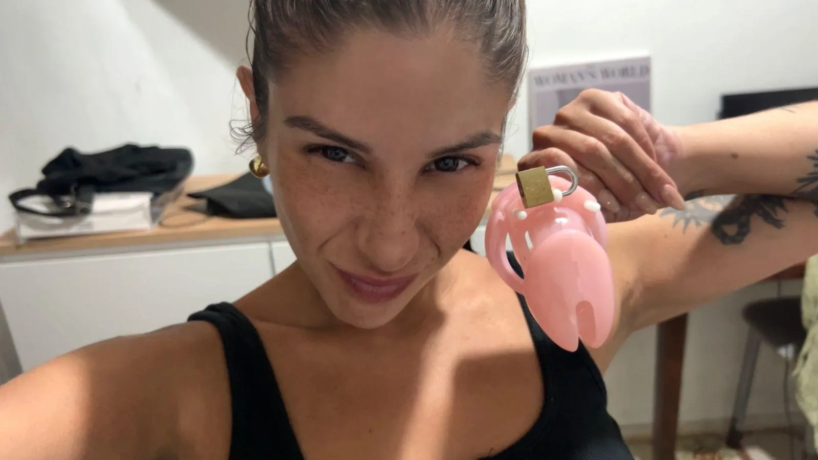 I'll make you wear the cage every time I leave the house. posted by Arianaxx_