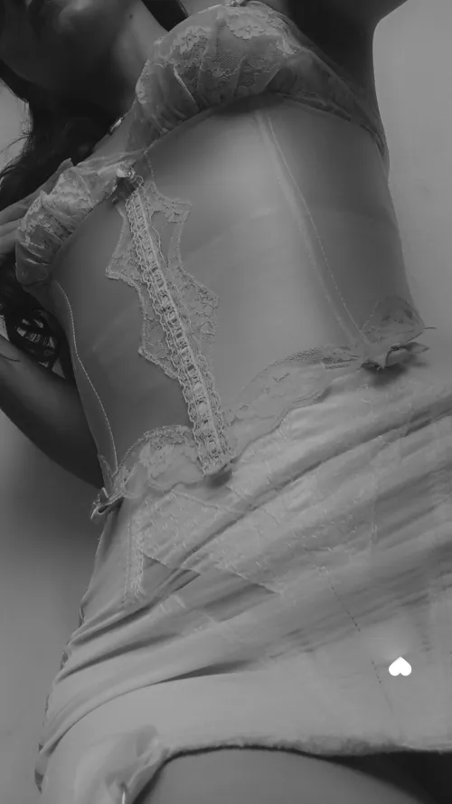 I'll sink my teeth into you and drain you dry by Ali052296