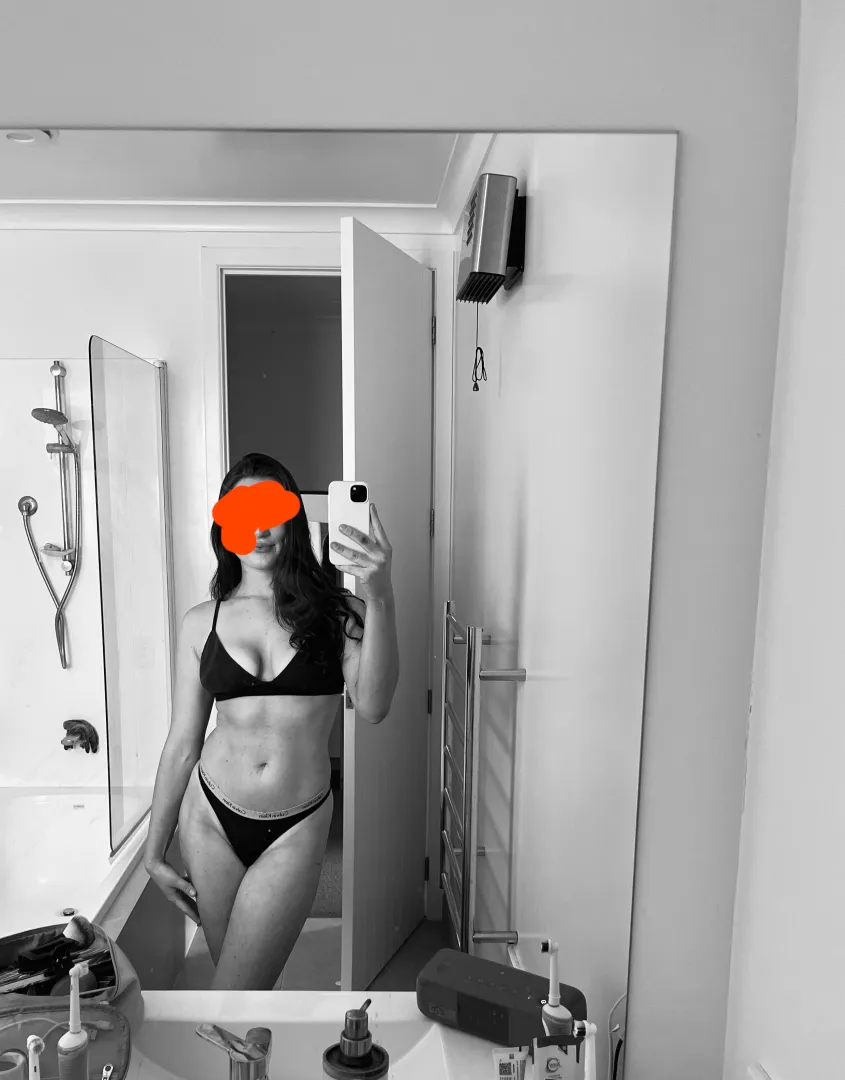 I’ll sit on a cake posted by FewJackfruit211