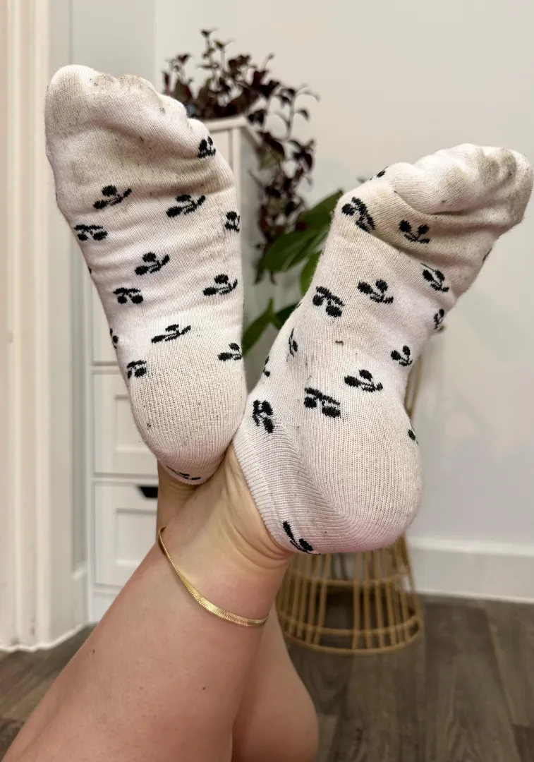 I’ll stay in these while you bury your face in my socks  posted by PropToToe