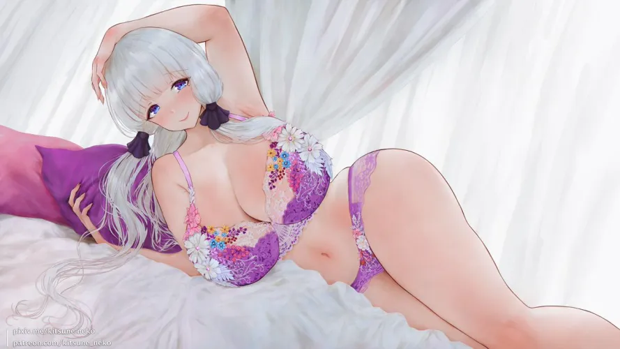 Illustrious in purple bra (狐猫) by elegantloveglimmer