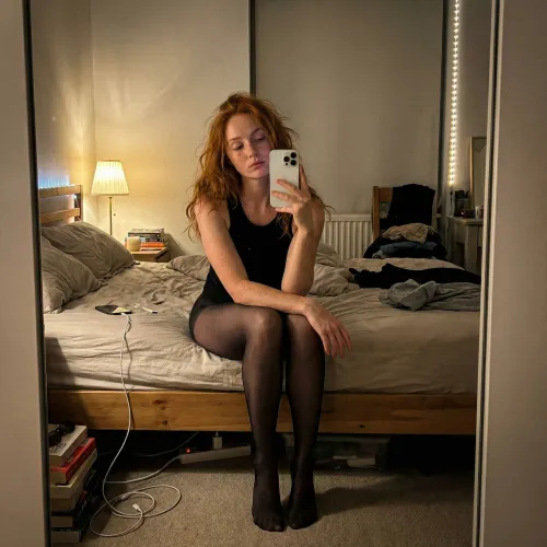 ils sont là by Curious_Scarcity3769