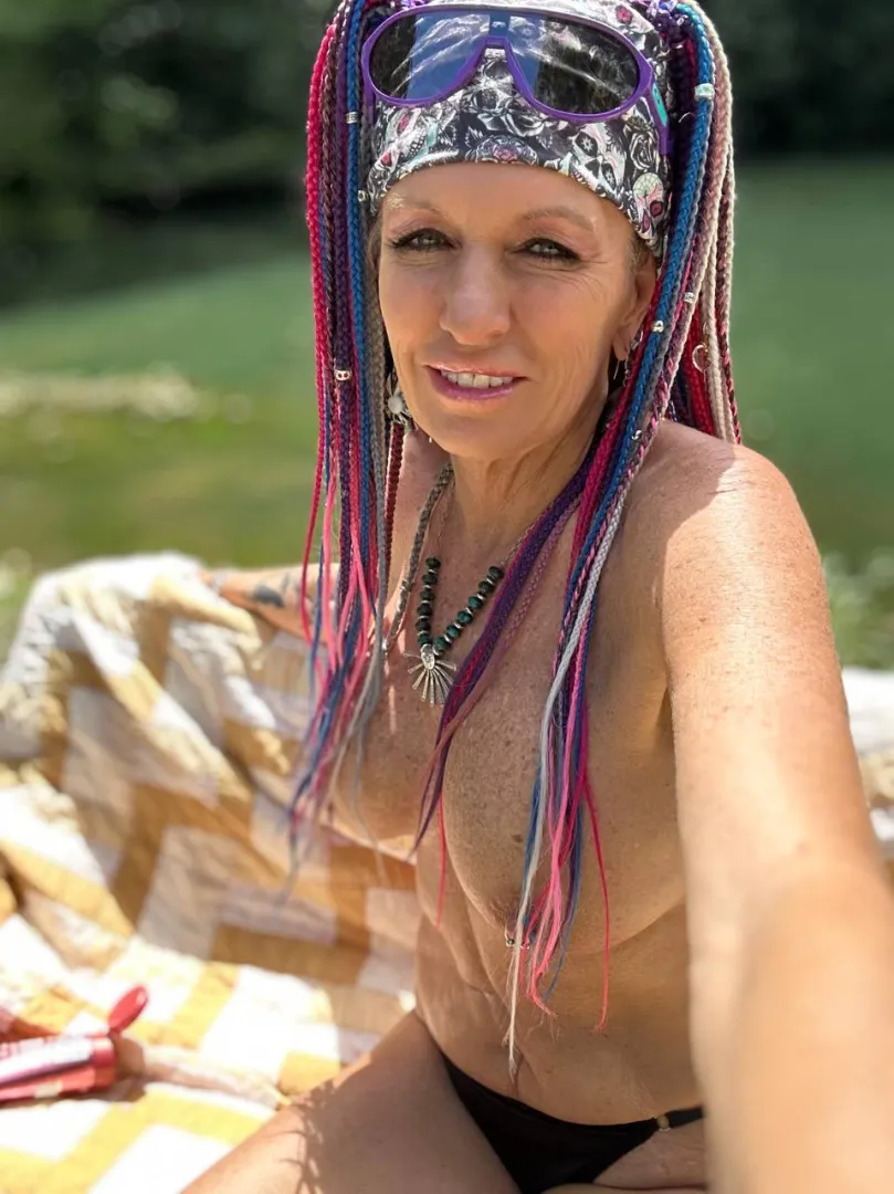 I'm a 60 year old mom, would you still fuck me... posted by No_Loss4733