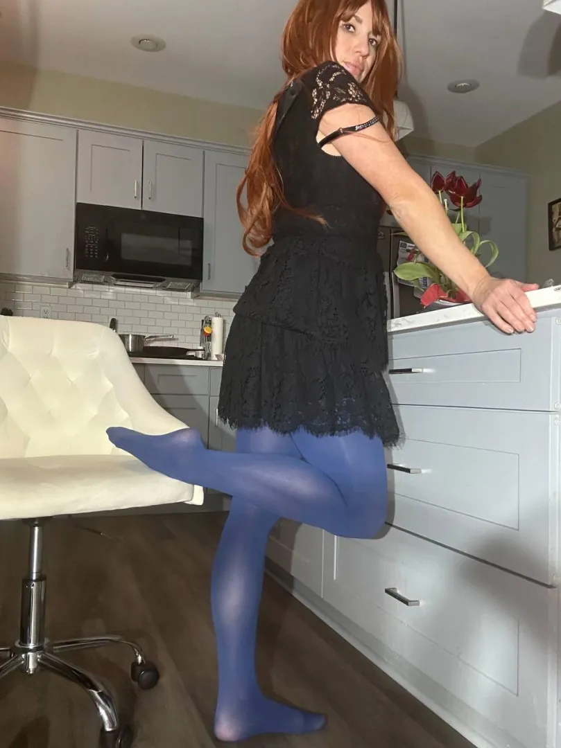 I'm A Fetish Girl If You Are Interested posted by PreggoMilf2023