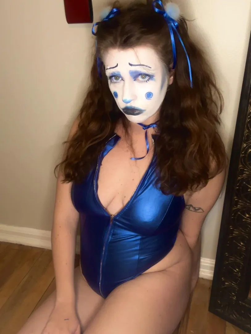 I’m a tragic clown… tragically irresistible. posted by sexy-sadie1995