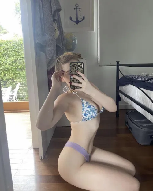 I'm all curves, wanna ride daddy? by Difficult_Draft4311