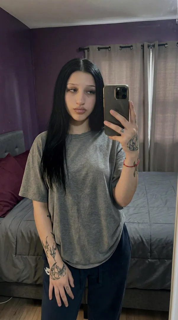 im alone and ready to do anything [18f] posted by Internal-Mud6380