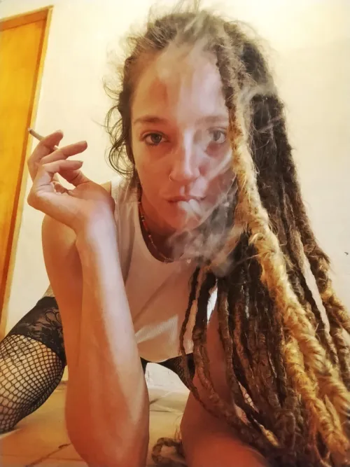 I’m always high and horny by Dreadlock_Goddesss