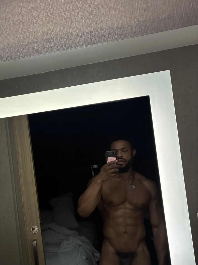 Im always horny after the gym posted by echo_larkspur