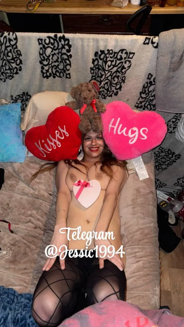 I’m available for all your virtual needs posted by Wonderful_Snow4240