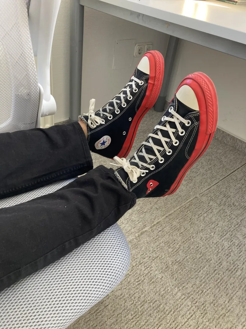 Im bored in the office posted by HammgridTheMage