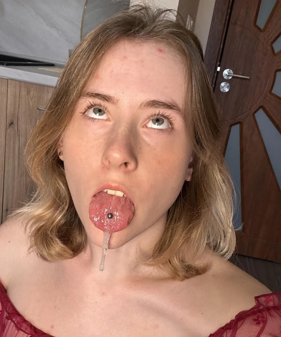 I'm embracing my creativity and self expression posted by HexaHoney