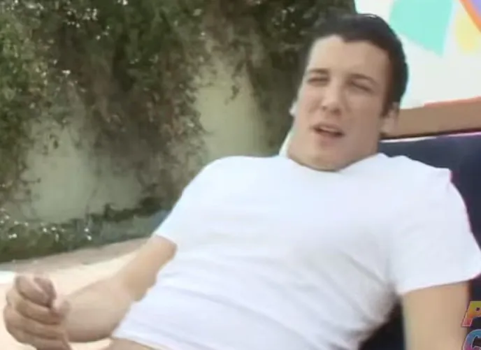 I’m gawna fuckin sneeze bebi FFAAAGGGAAATCHOOOOO! by EetzjuzPoopBebi