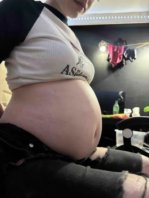 I'm getting rounder and fuller by Angie_stuffing