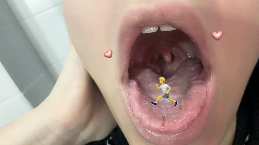 I'm going to eat you completely, my belly is full from all the ones I've eaten, if you want to be next texxxxxtttt me now tlg @mktt03 or snpcht: monicaroxy0503 I love voreeee custom contenttt and blueeee on mi prof by kittyourslove