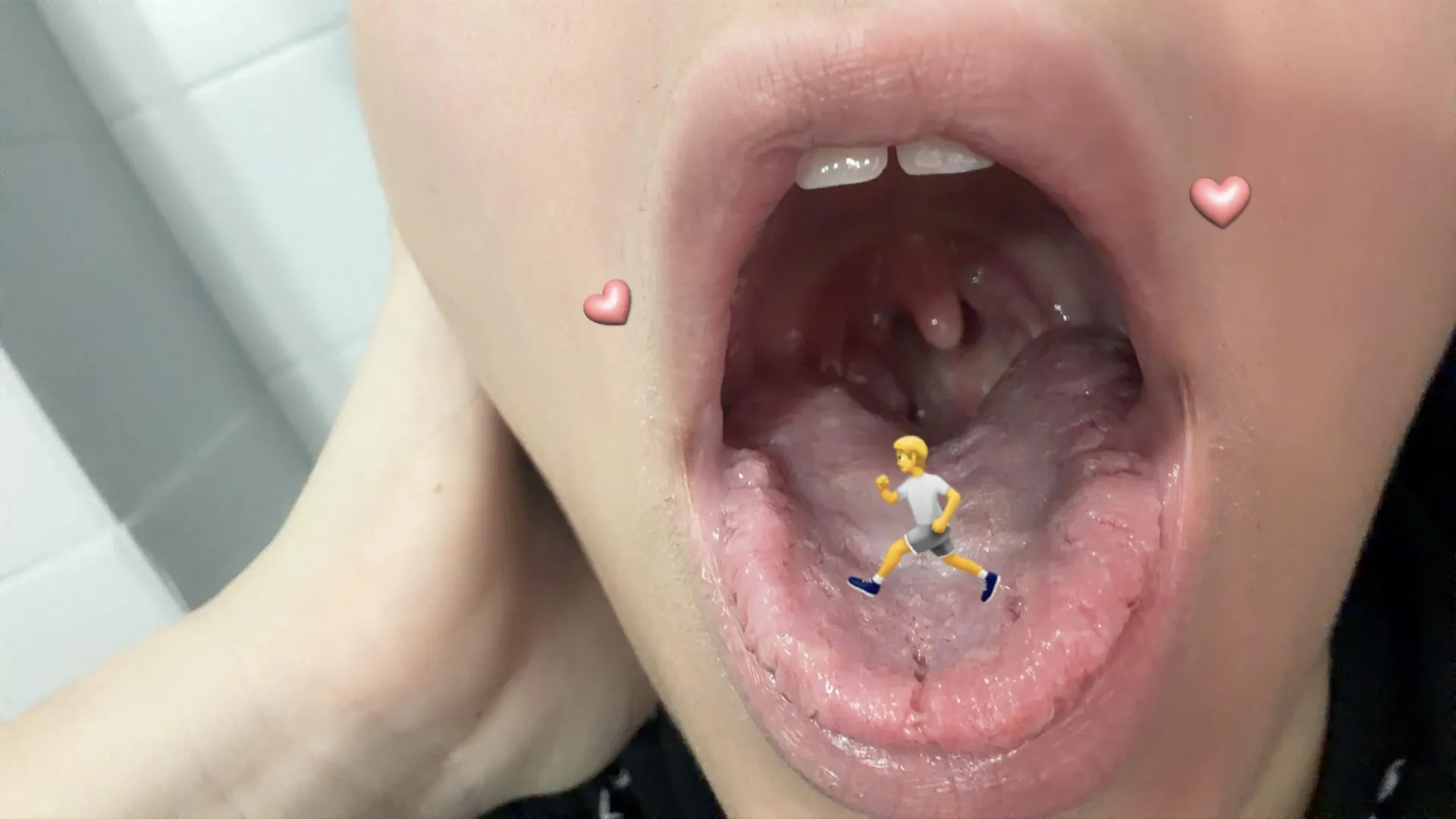 I'm going to eat you completely, my belly is full from all the ones I've eaten, if you want to be next texxxxxtttt me now tlg @mktt03 or snpcht: monicaroxy0503 I love voreeee custom contenttt and blueeee on mi prof posted by kittyourslove