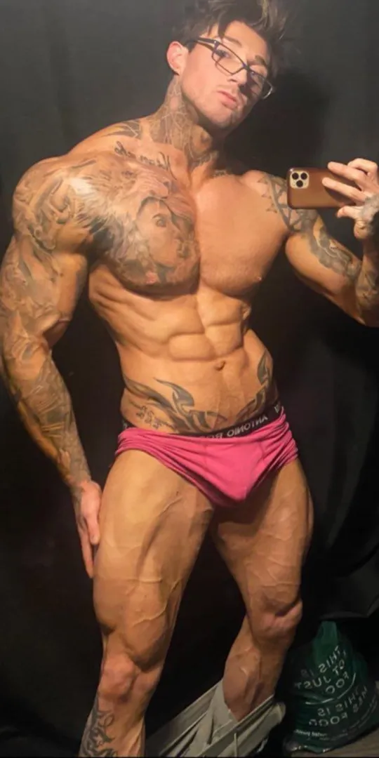 I’m going to try out classic this year posted by -ThatTattooedGymGuy-