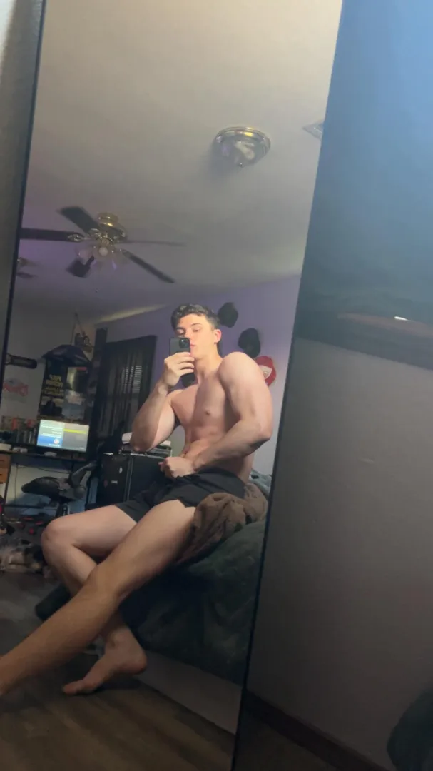 I’m gonna fuck ur wallet tonight posted by Royal-Fix2133