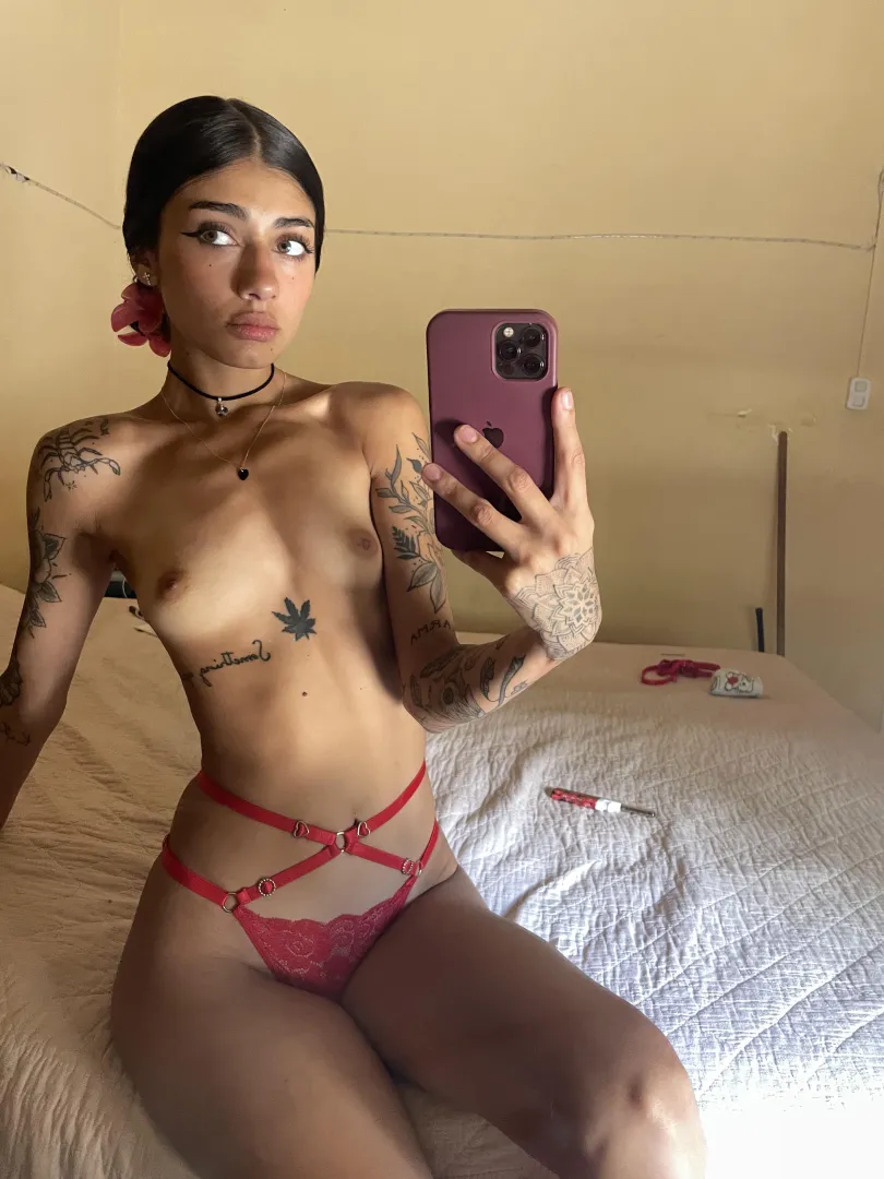 I’m good at staying focused posted by GoldenSiin