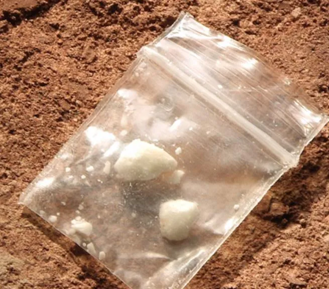 I’m in a pickle, boof the .5g of coke or cook it into hard? posted by HardKing911