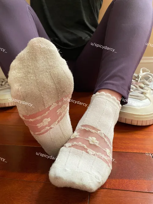 I'm in love with these cute socks [selling] [USA only] by Spicydarcy_