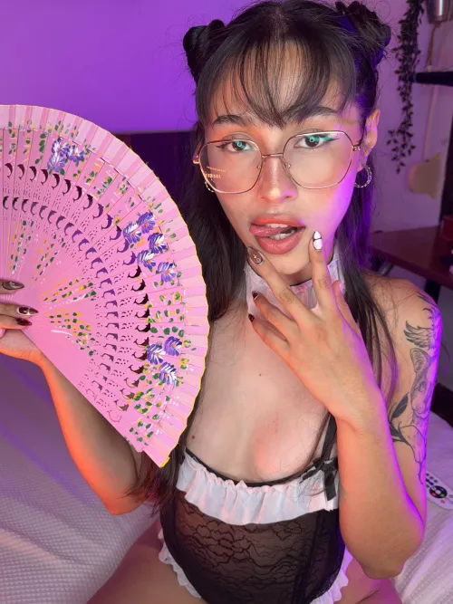 I'm listening by Gromova_Mia