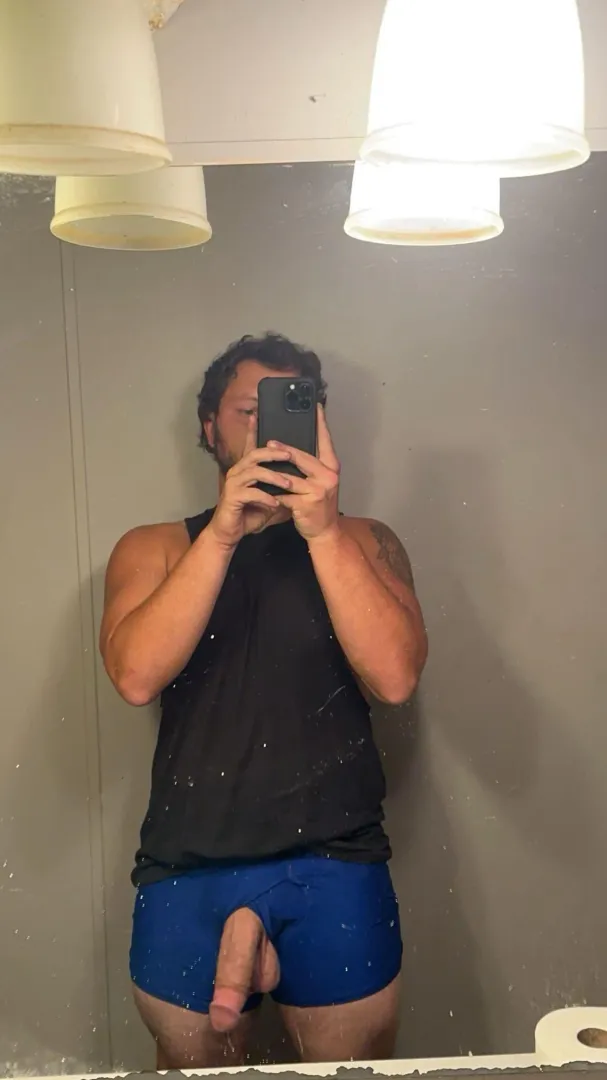 I’m lonely posted by lilhog12