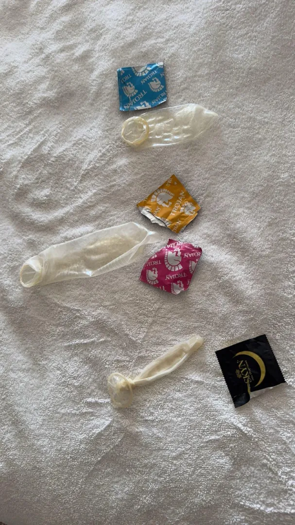 Im looking to buy used condoms posted by ricardosproperty