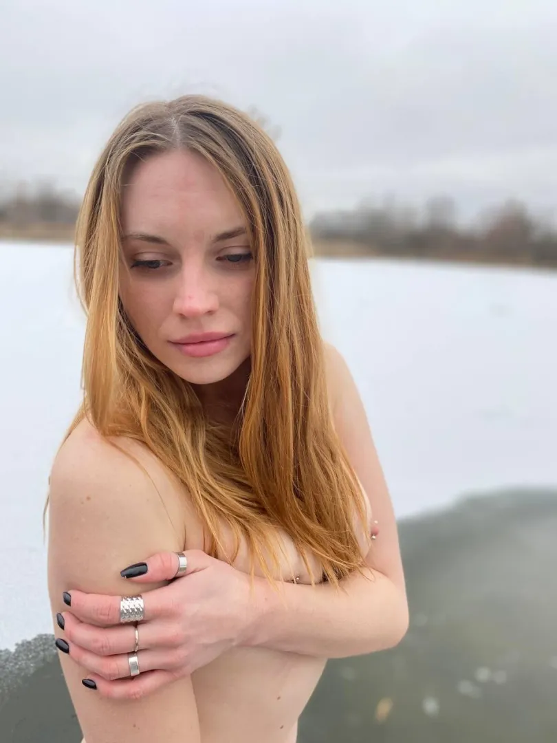 I’m nervous but showing my petite appeal posted by juniper_nest