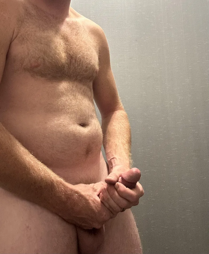 I’m on Recker and Guad. Married daddy needs to cum posted by Maleficent_Air_6140