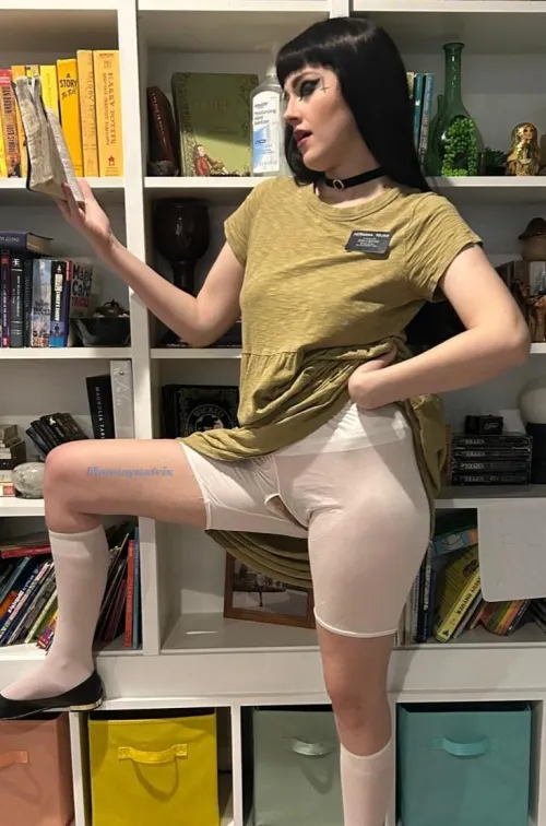 I'm preparing my lesson by Mommynatrix69