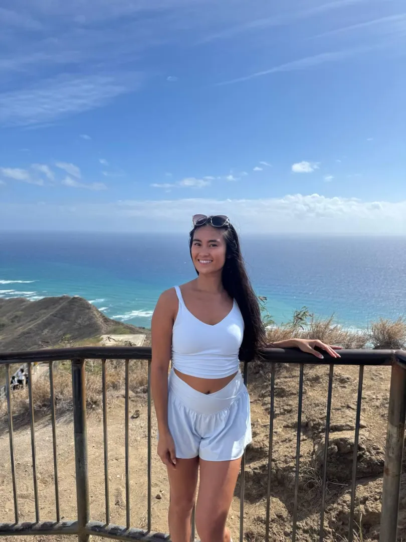 I'm pretty sure I can satisfy you in ways you couldn't imagine posted by sunshineonlyxo