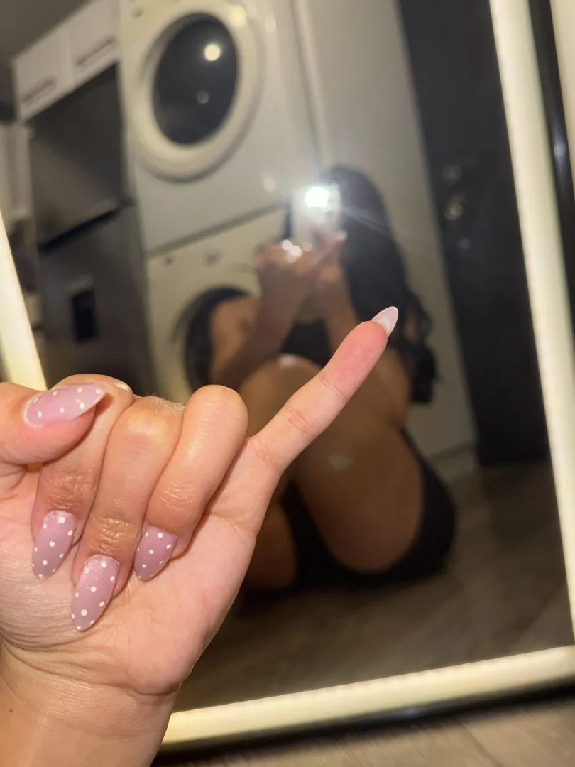 I’m pretty sure it’s about the size of my pinky nail… maybe smaller posted by Relative_Badger_2766