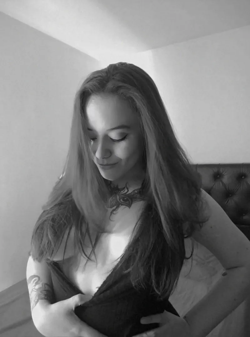 I’m ready for your pathetic tribute! posted by RedheaddMiss