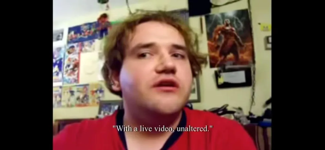 I’m really surprised Chris had a GOW poster despite it having gore themes (calling out saga) by ds-2-is-peak