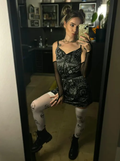 I'm so down if you want to  fuck by DisneyWaterfall