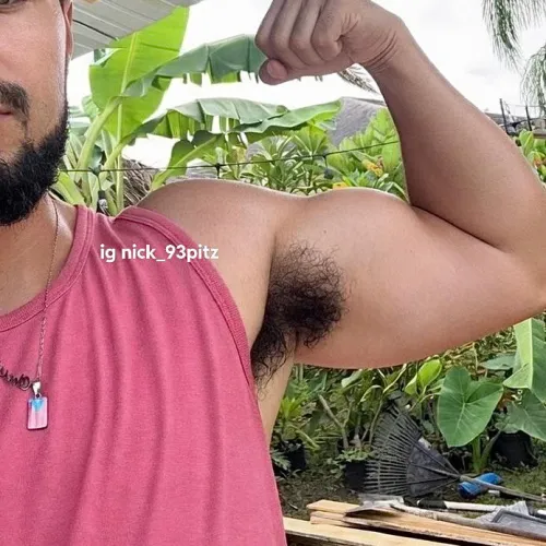 I’m so ripe. Catch a whiff. Wait till you see my bush  by d93z