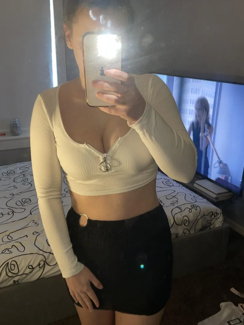 im so so so horny right now posted by hottiex7