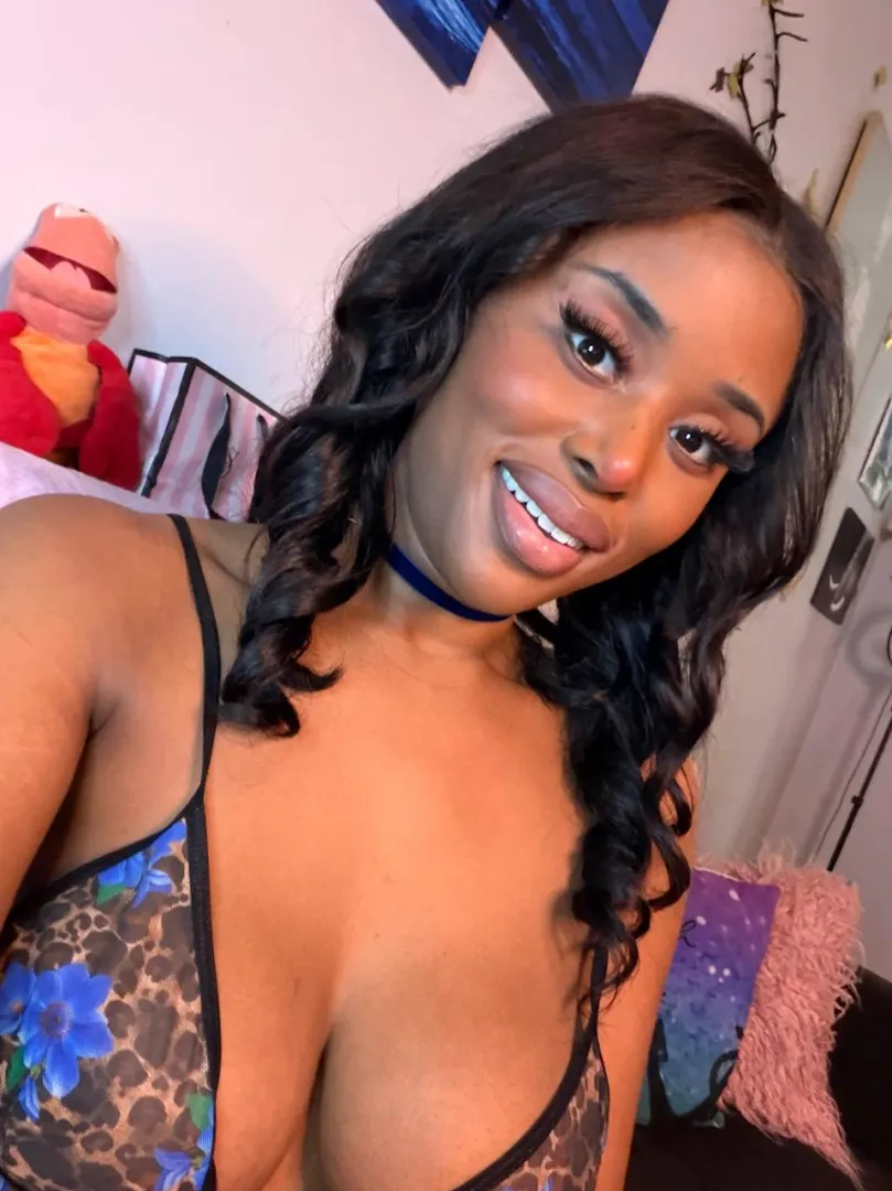 I’m soft and sweet until the bbc comes out  Want to see the difference? posted by bbcTransLiraqueen