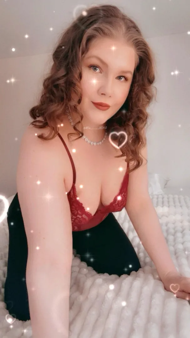 i’m sure she’s wondering why your relationship is struggling. why you don’t make time for her anymore…if she saw me, she’d totally understand. it’s obvious who the superior one is here ‍ posted by GoddessMiaXOXO_