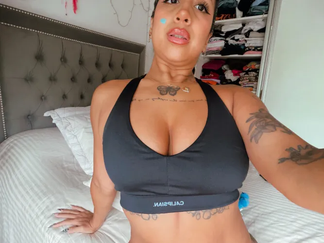 im súper busty and natural by babygalsivip