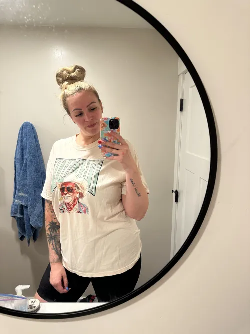 I'm the milf you never knew you wanted, do you want to fuck me? by haleyonlyxo