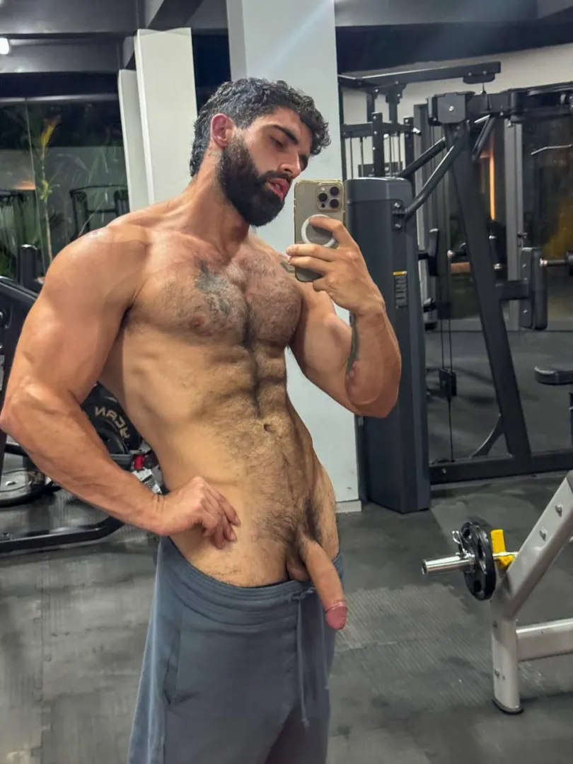 I'm tired of training, come to daddy posted by deliciousfreckled