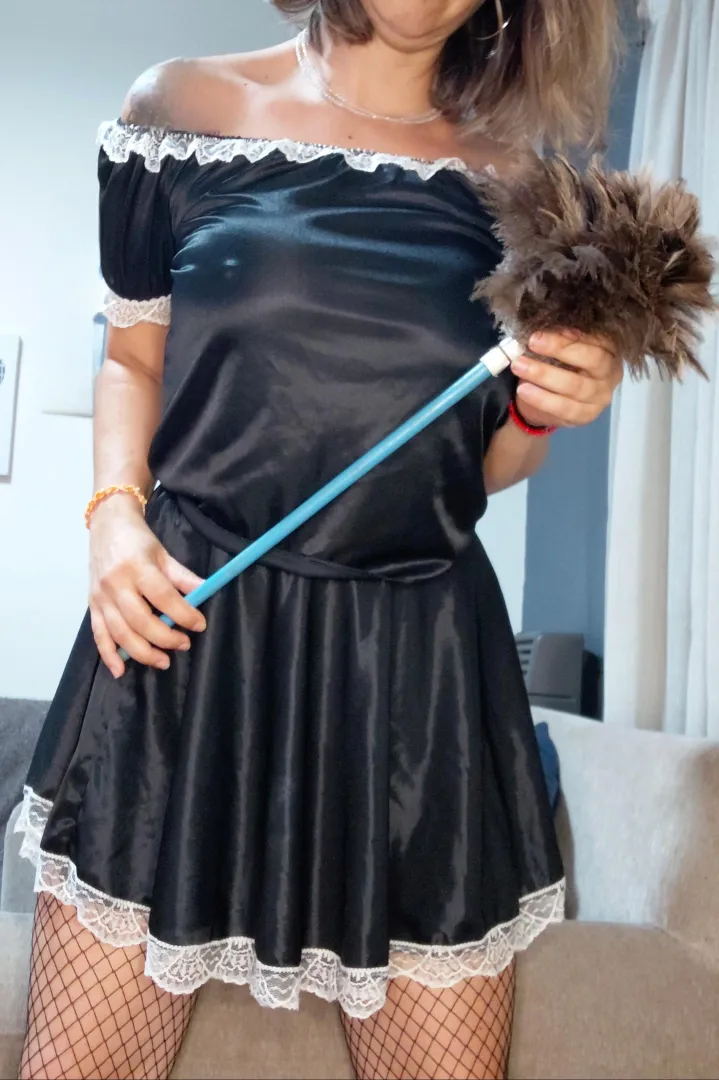 Im tired, will you help me clean? posted by Ambarpaloma